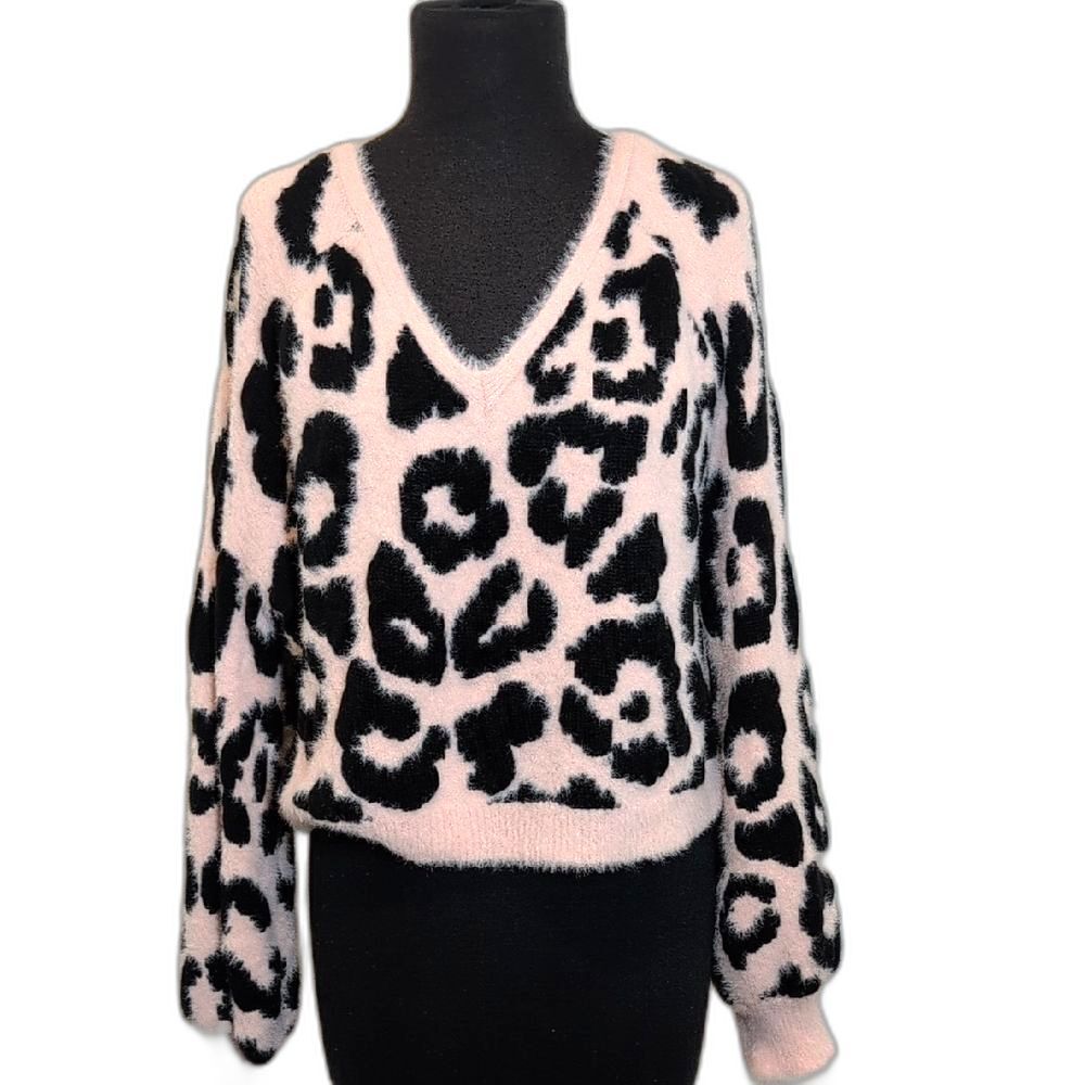 Pink and Black Animal Print V-Neck Sweater Size XL